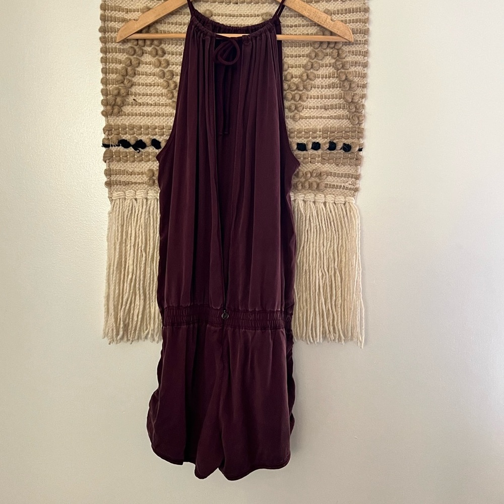 LULULEMON | Heat the Street One-piece Workout Romper - Picture 6 of 11